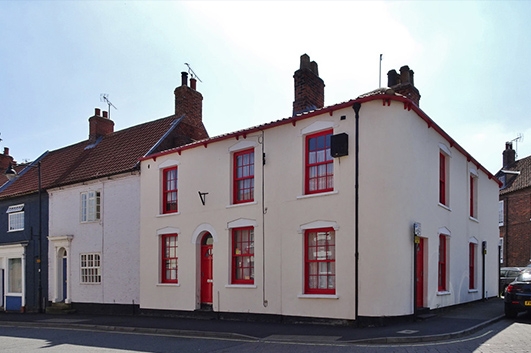 Luxury New build 75 High Street, located in Barton-Upon-Humber. Behind the Grade II listed façade in Barton-Upon-Humber comes 3 spacious 3-bedroom houses. We transformed the historic building to add to this quaint town.